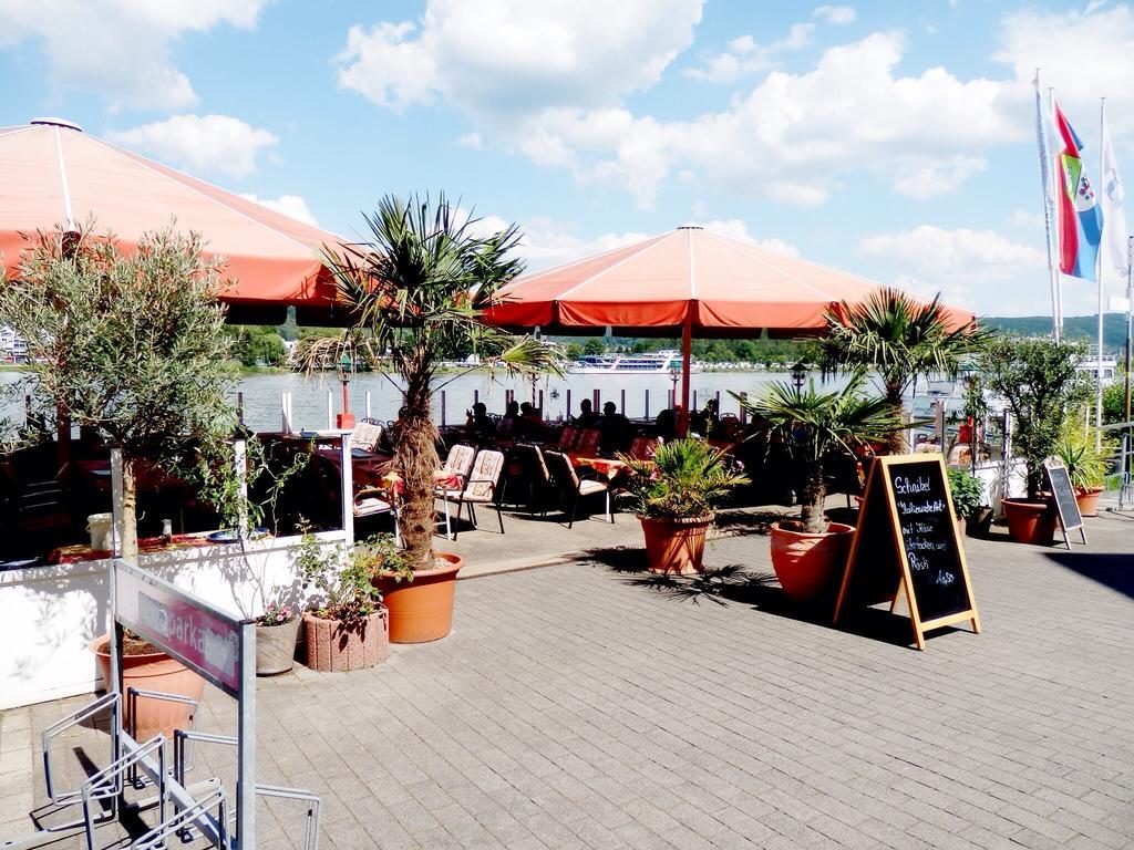 Hotel Rheinischer Hof Bad Breisig Esterno foto